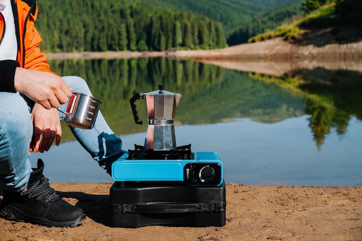 Camping Sehat: Cara Murnikan Air Minum di Alam