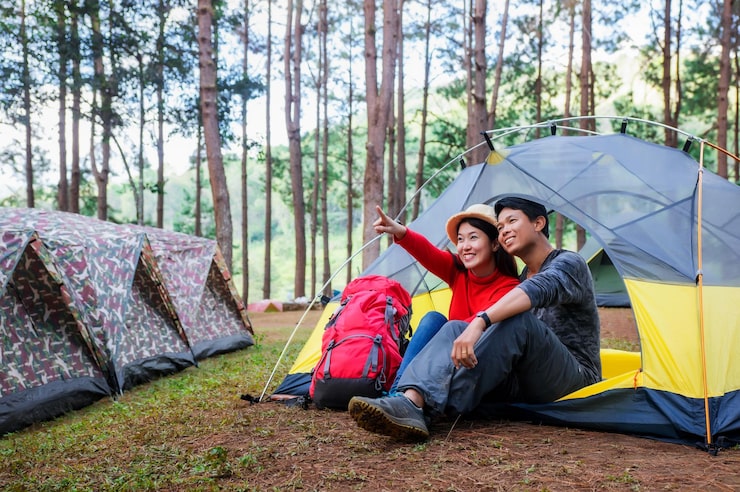 Momen Tak Terlupakan Saat Camping Bersama Teman